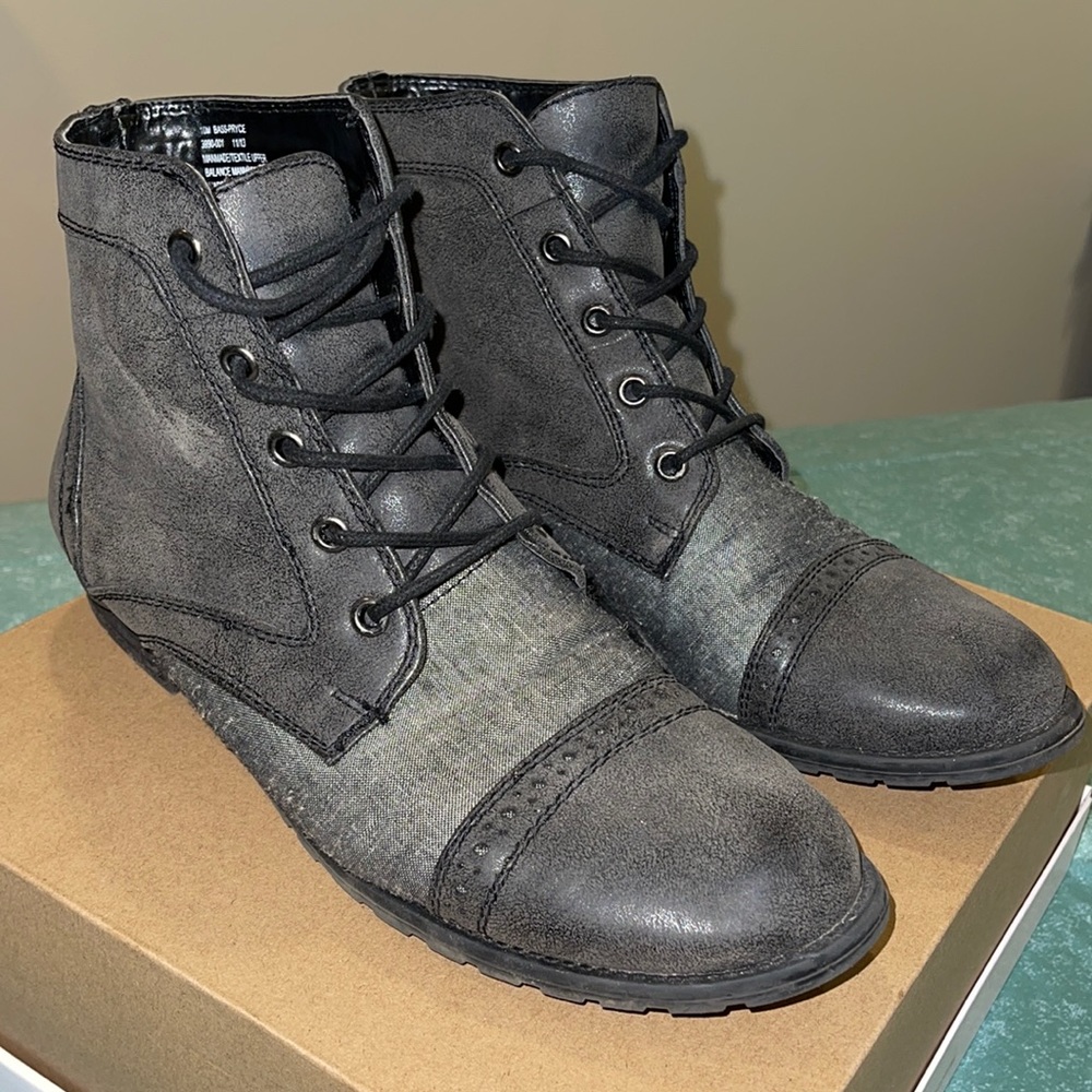 Bass Black Grey Combat Boots